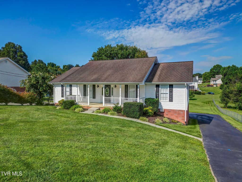 128 Alfalfa Lane, Jonesborough, TN 37659