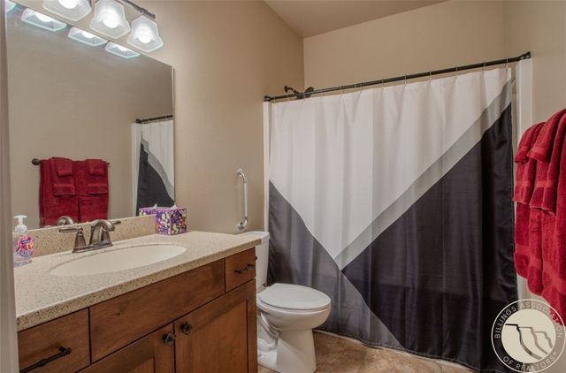 3004 Western Bluffs Boulevard, Billings, MT 59106
