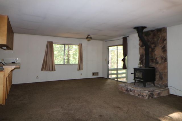 1536 Meadowview Dr, Arnold, CA 95223