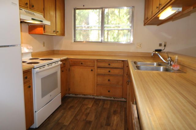 1536 Meadowview Dr, Arnold, CA 95223