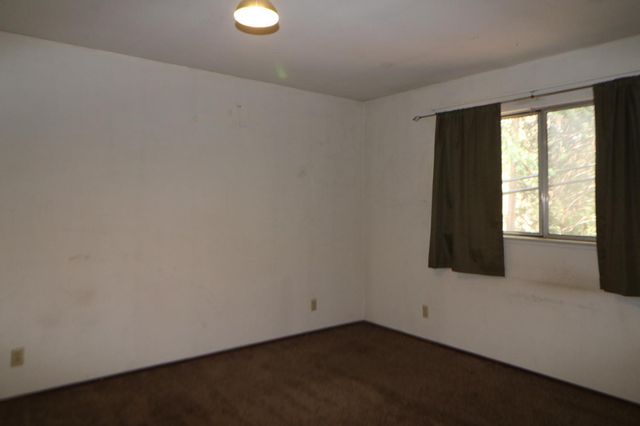 1536 Meadowview Dr, Arnold, CA 95223