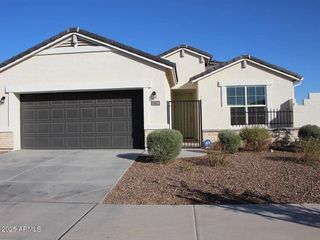 8219 S 44th Glen, Laveen, AZ 85339