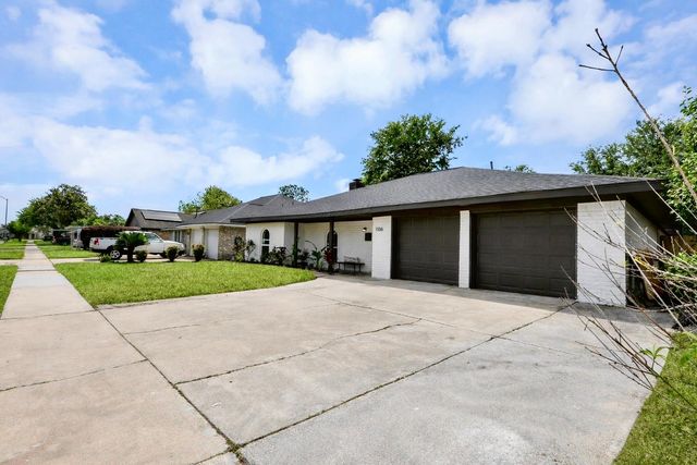 1106 Marshall Street, Deer Park, TX 77536