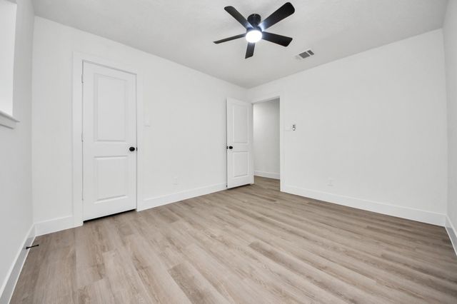 1106 Marshall Street, Deer Park, TX 77536