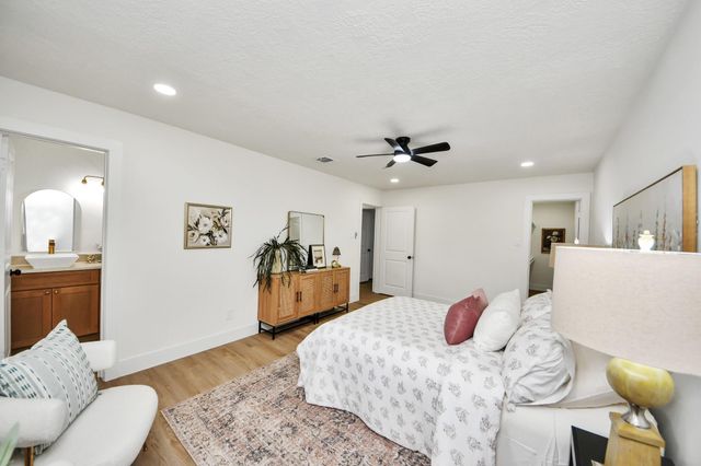 1106 Marshall Street, Deer Park, TX 77536