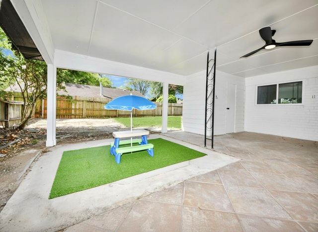 1106 Marshall Street, Deer Park, TX 77536