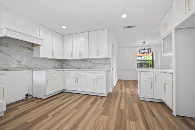 15618 Banty Falls Court, Houston, TX 77068