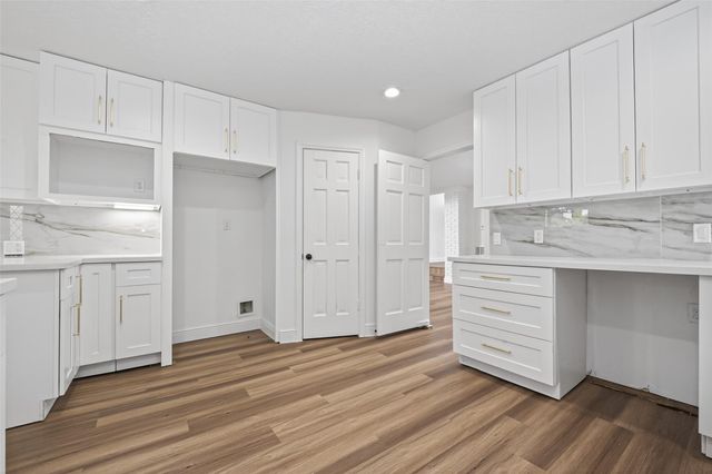 15618 Banty Falls Court, Houston, TX 77068