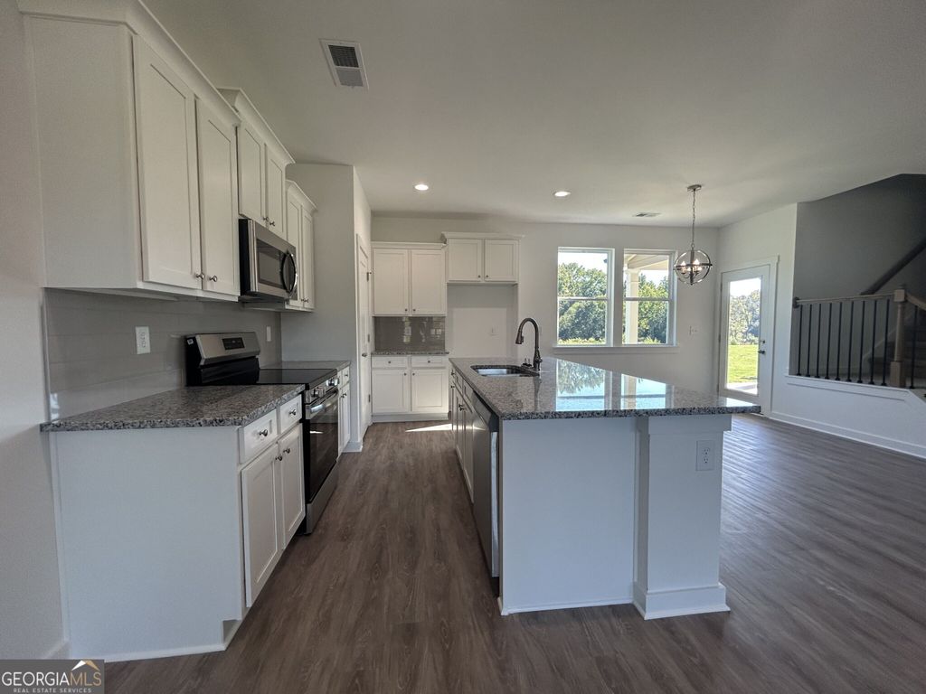 270 Crimson Feather Drive, Jefferson, GA 30549 — photo 5