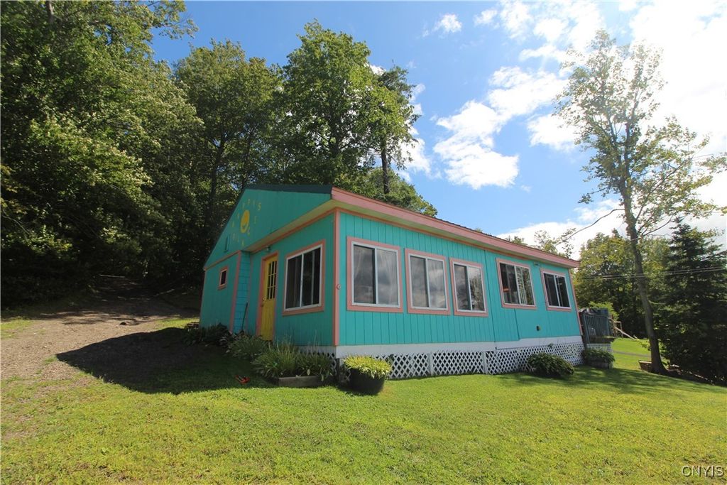 9371 Ingersoll Drive, Wolcott, NY 14590