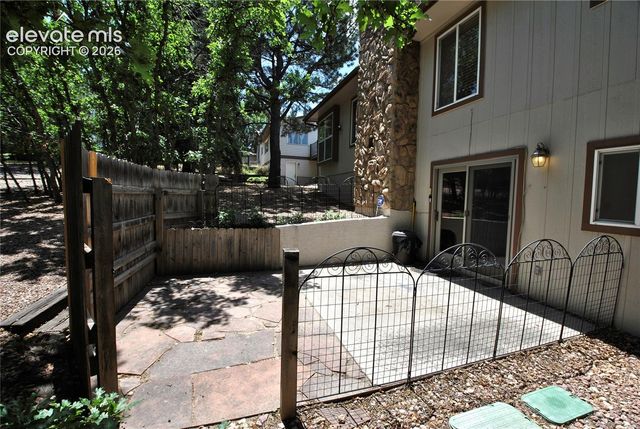 6129 Applewood Ridge Circle, Colorado Springs, CO 80918