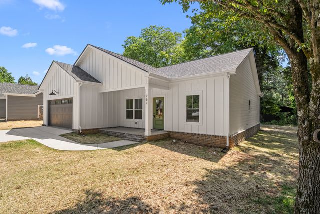 267 Brookfield Cir, Winchester, TN 37398
