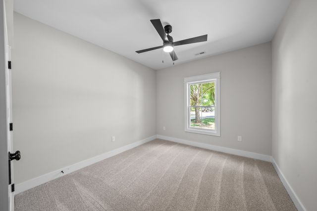 267 Brookfield Cir, Winchester, TN 37398