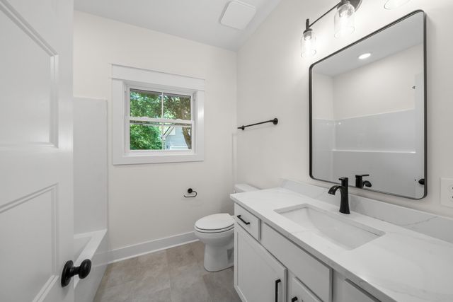 267 Brookfield Cir, Winchester, TN 37398