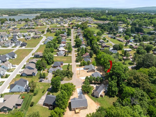 267 Brookfield Cir, Winchester, TN 37398