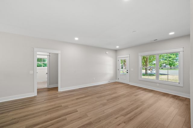 267 Brookfield Cir, Winchester, TN 37398