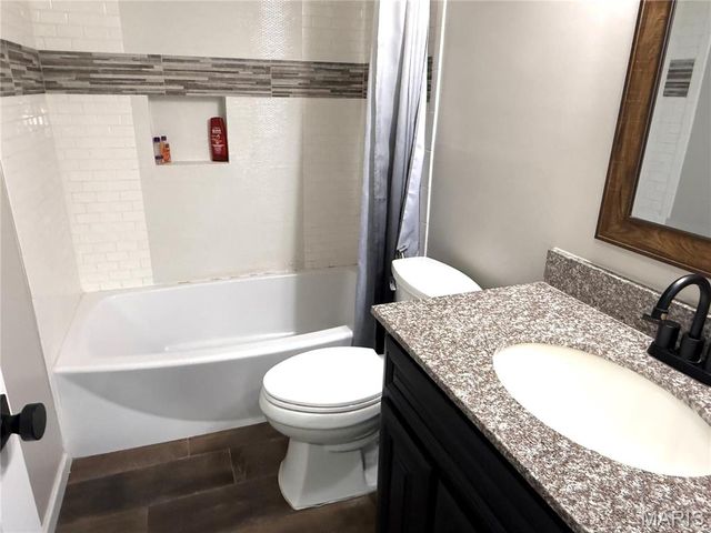 174 Stage Coach Landing Drive, O'fallon, MO 63376