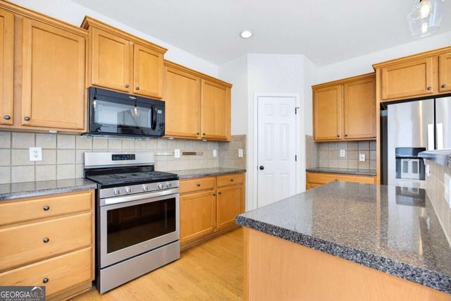 157 Bradshaw Park Drive, Woodstock, GA 30188