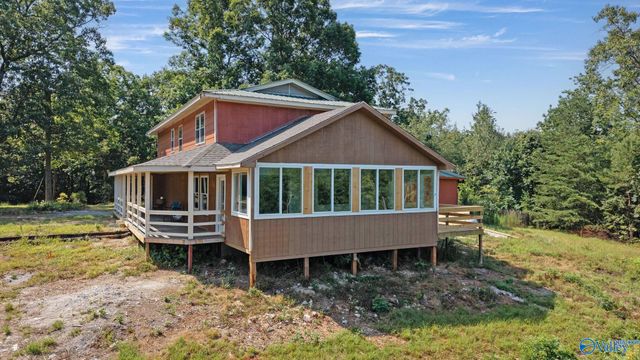 421 Dogwood Lane, Rising Fawn, GA 30738