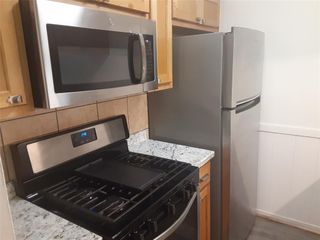 711 Eberhart LN 107, Austin, TX 78745