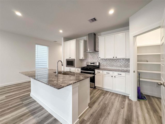 2934 Concord Village Way, Houston, TX 77051