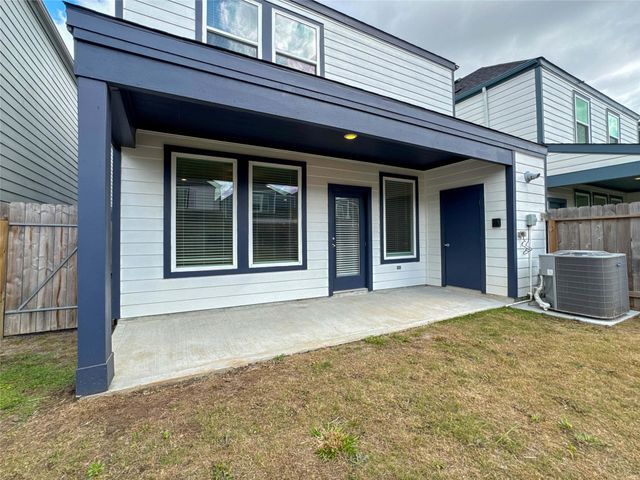 2934 Concord Village Way, Houston, TX 77051