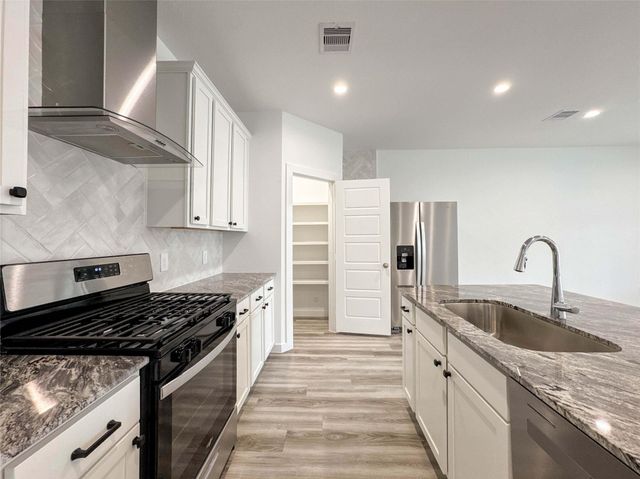 2934 Concord Village Way, Houston, TX 77051