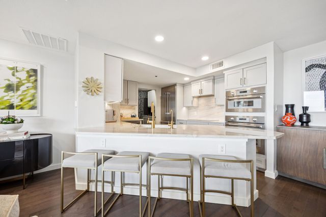 5909 Luther Lane 2107, Dallas, TX 75225