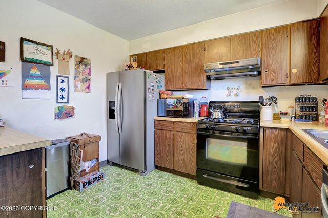 8410 Dagan Street, Anchorage, AK 99502