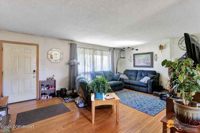 8410 Dagan Street, Anchorage, AK 99502