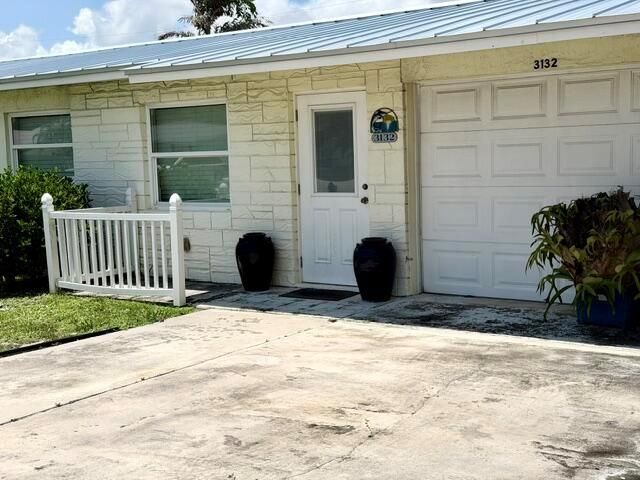 3132 NE SAVANNAH Road, Jensen Beach, FL 34957
