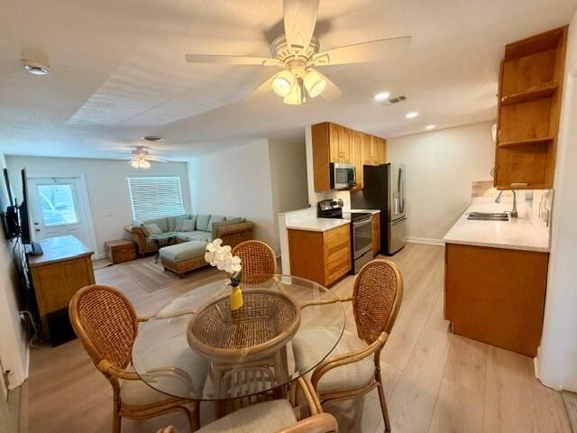 3132 NE SAVANNAH Road, Jensen Beach, FL 34957
