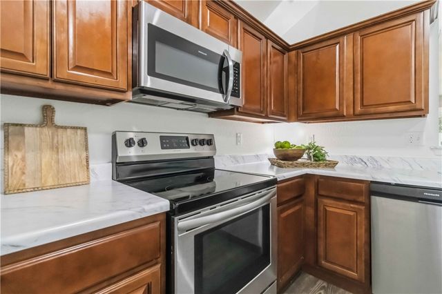 7850 Bridgegate Avenue, Springdale, AR 72762