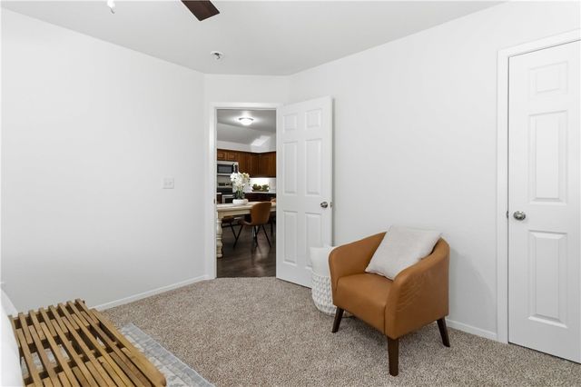 7850 Bridgegate Avenue, Springdale, AR 72762