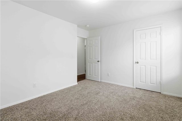 7850 Bridgegate Avenue, Springdale, AR 72762