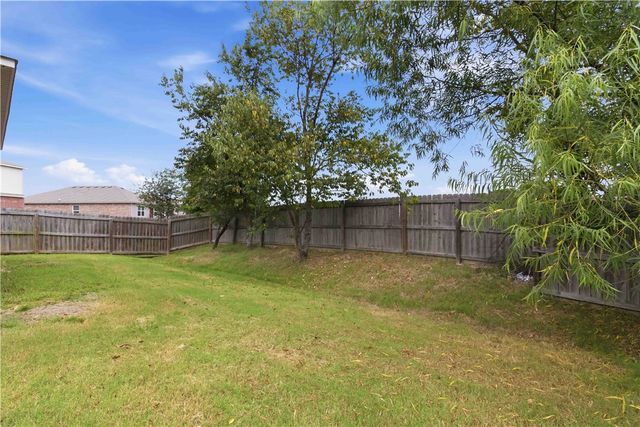 7850 Bridgegate Avenue, Springdale, AR 72762