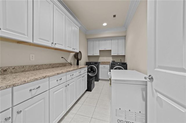 196 Arnold Palmer Drive, Advance, NC 27006