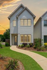 1267 N Duval Street, Tallahassee, FL 32303