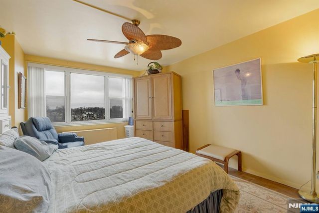 2000 Linwood Avenue 5A, Fort Lee, NJ 07024