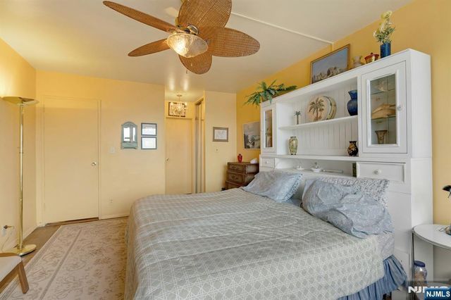 2000 Linwood Avenue 5A, Fort Lee, NJ 07024