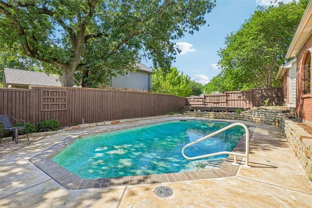 2609 Creekside Way, Highland Village, TX 75077
