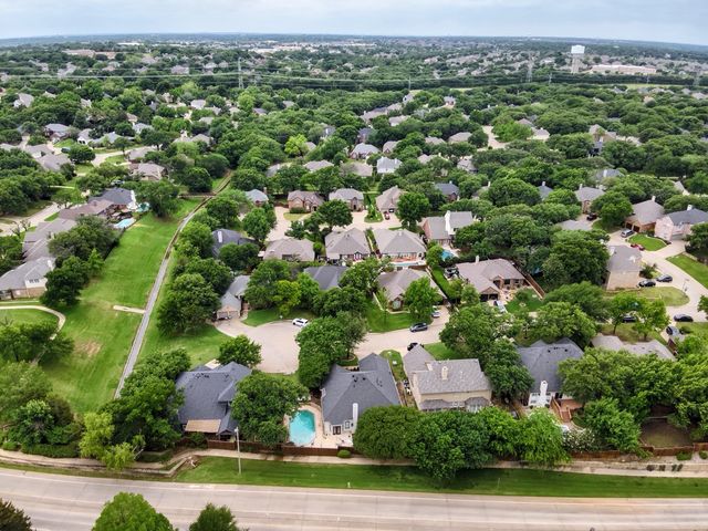 2609 Creekside Way, Highland Village, TX 75077