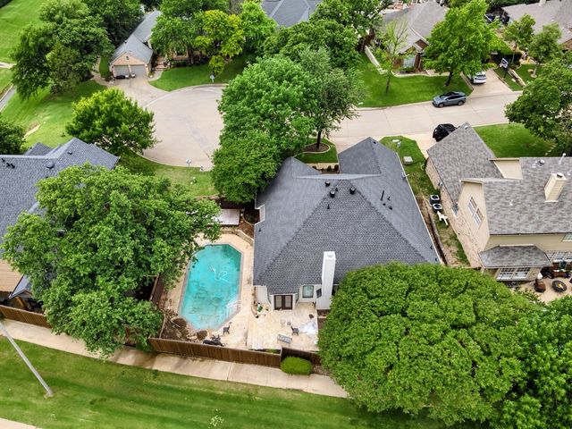 2609 Creekside Way, Highland Village, TX 75077