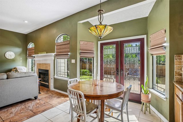 2609 Creekside Way, Highland Village, TX 75077