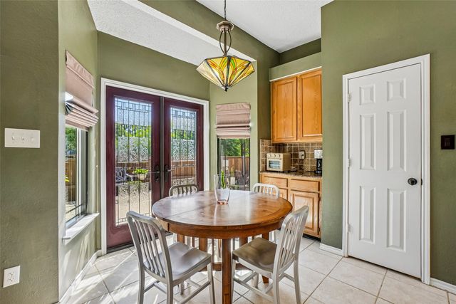 2609 Creekside Way, Highland Village, TX 75077