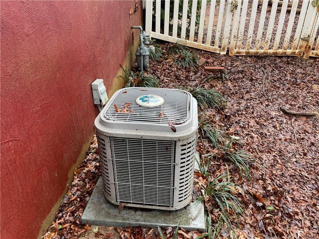 1698 Stag NW Court, Conyers, GA 30012