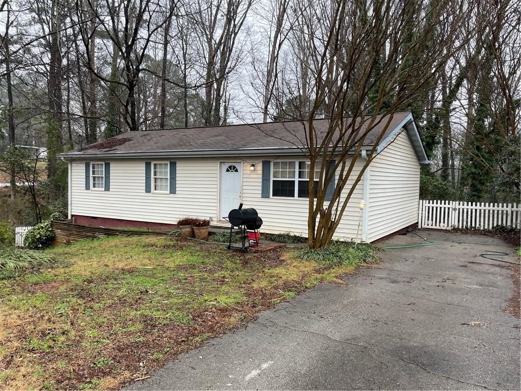 1698 Stag NW Court, Conyers, GA 30012