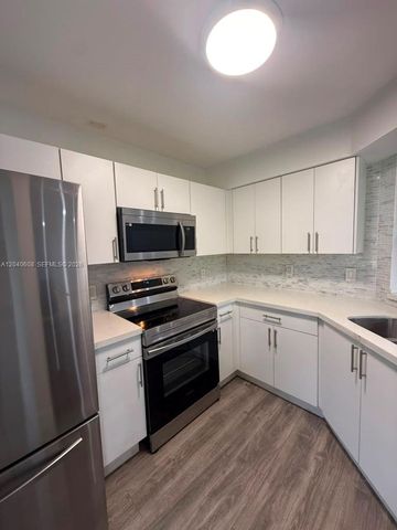 9021 W Sunrise Blvd 9021, Plantation, FL 33322