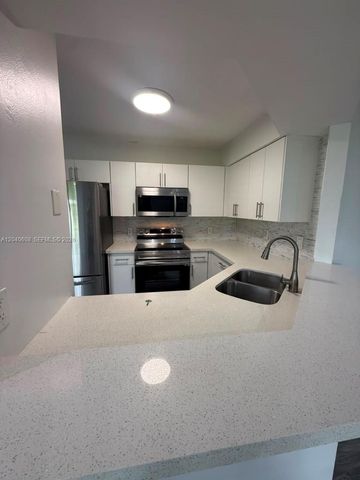 9021 W Sunrise Blvd 9021, Plantation, FL 33322