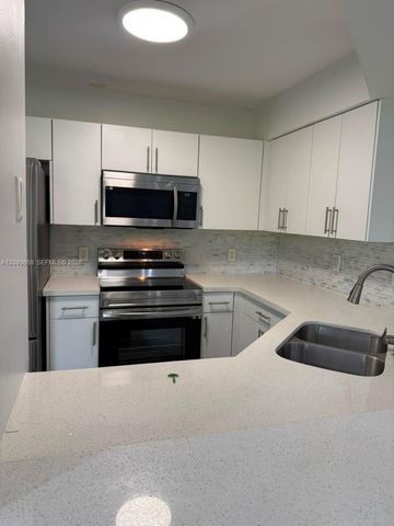 9021 W Sunrise Blvd 9021, Plantation, FL 33322
